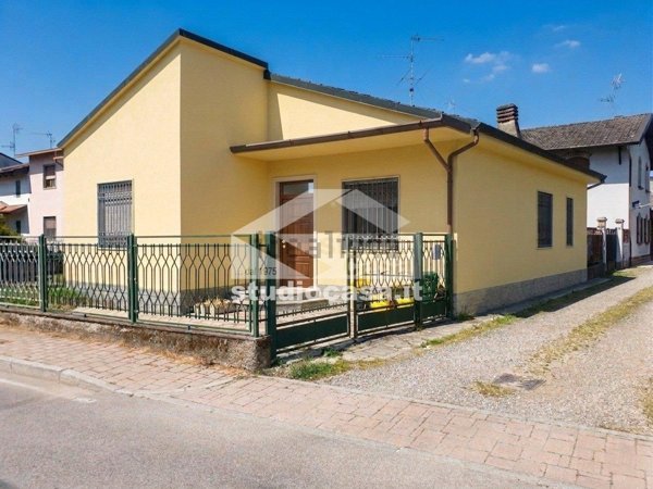 appartamento in vendita a Magherno