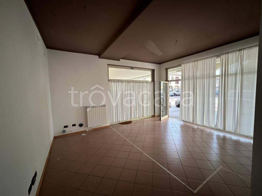 negozio in vendita a Marcignago