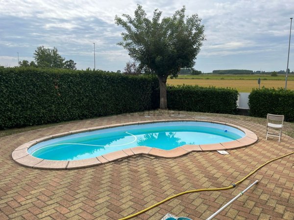 casa indipendente in vendita a Marcignago