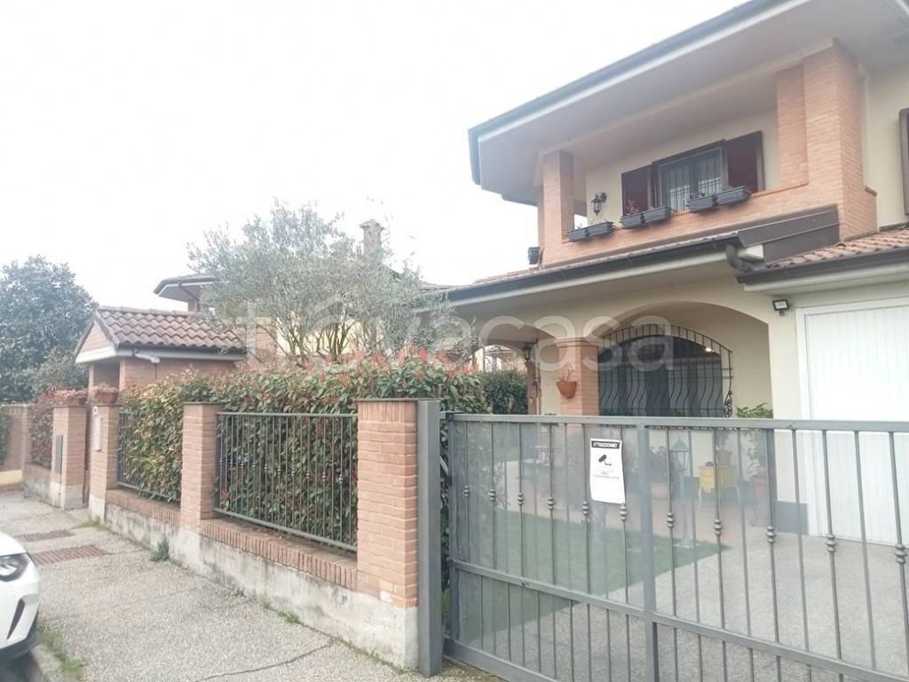 casa indipendente in vendita a Marcignago