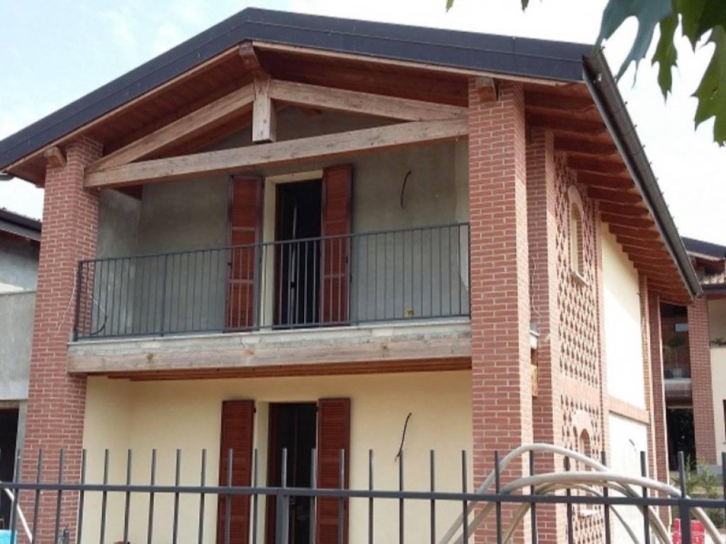 casa indipendente in vendita a Marcignago