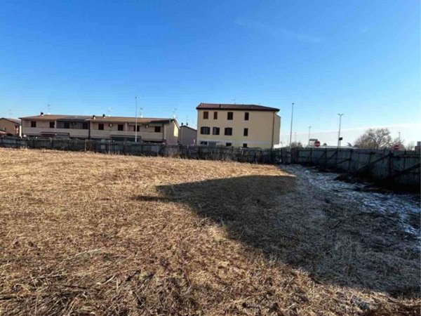 casa indipendente in vendita a Marcignago