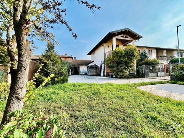 casa indipendente in vendita a Marcignago in zona Divisa