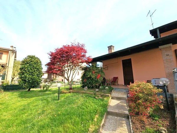 casa indipendente in vendita a Marzano