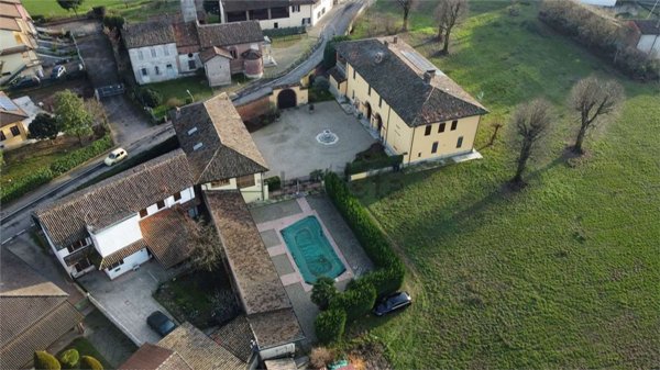 casa indipendente in vendita a Marzano