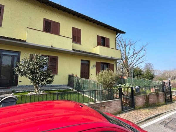 casa indipendente in vendita a Marzano