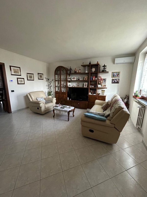 casa indipendente in vendita a Marzano