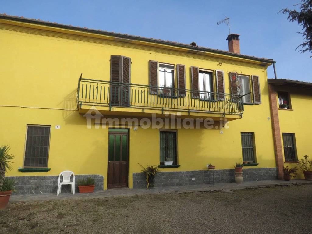 casa indipendente in vendita a Mede in zona Goido