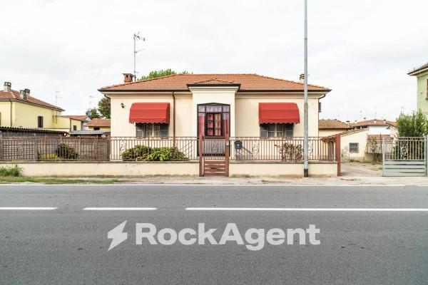 casa indipendente in vendita a Mede