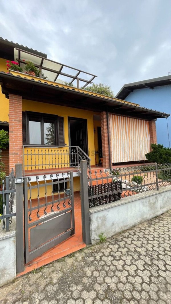 casa indipendente in vendita a Mede