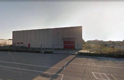 locale commerciale in vendita a Mede