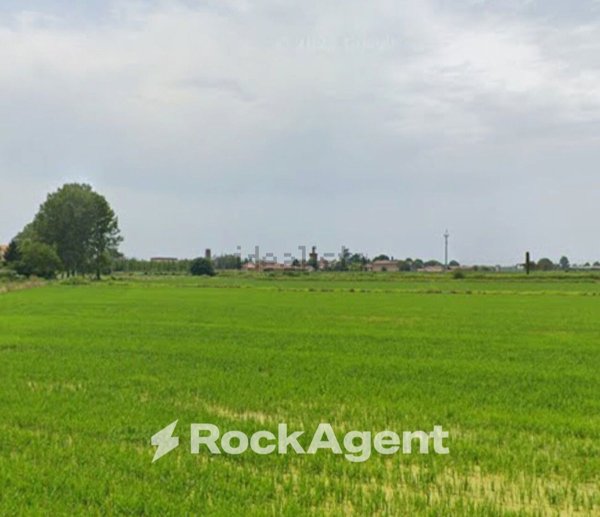 capannone in vendita a Mede in zona Goido