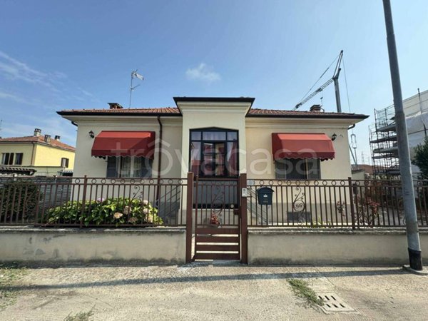 casa indipendente in vendita a Mede