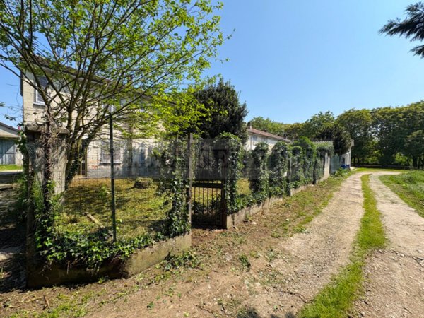 casa indipendente in vendita a Mede