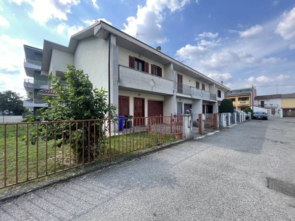 casa indipendente in vendita a Mede