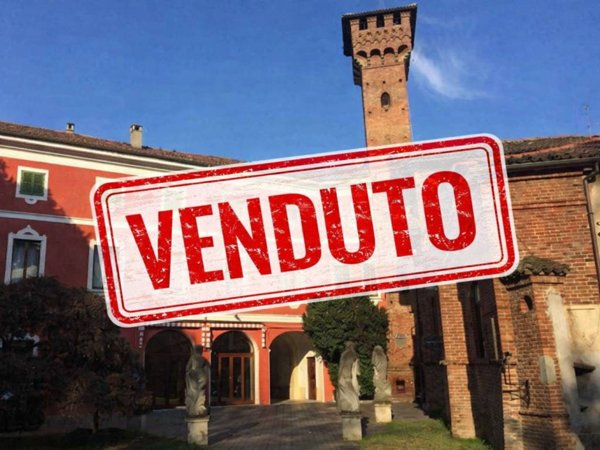 intera palazzina in vendita a Mede