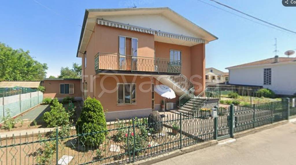 casa indipendente in vendita a Mede