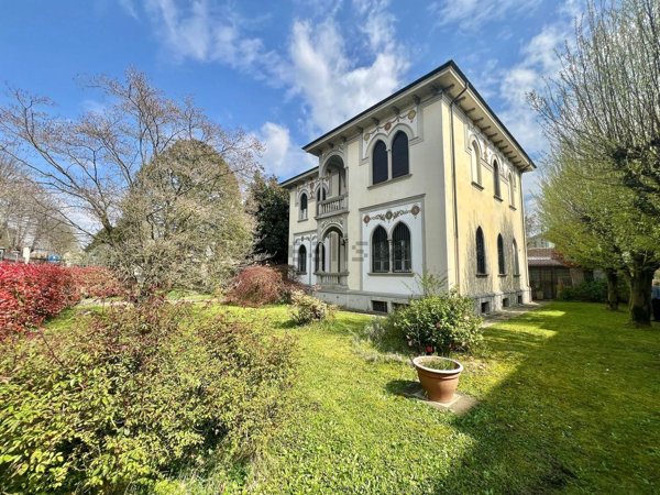 casa indipendente in vendita a Mede