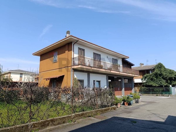casa indipendente in vendita a Mede