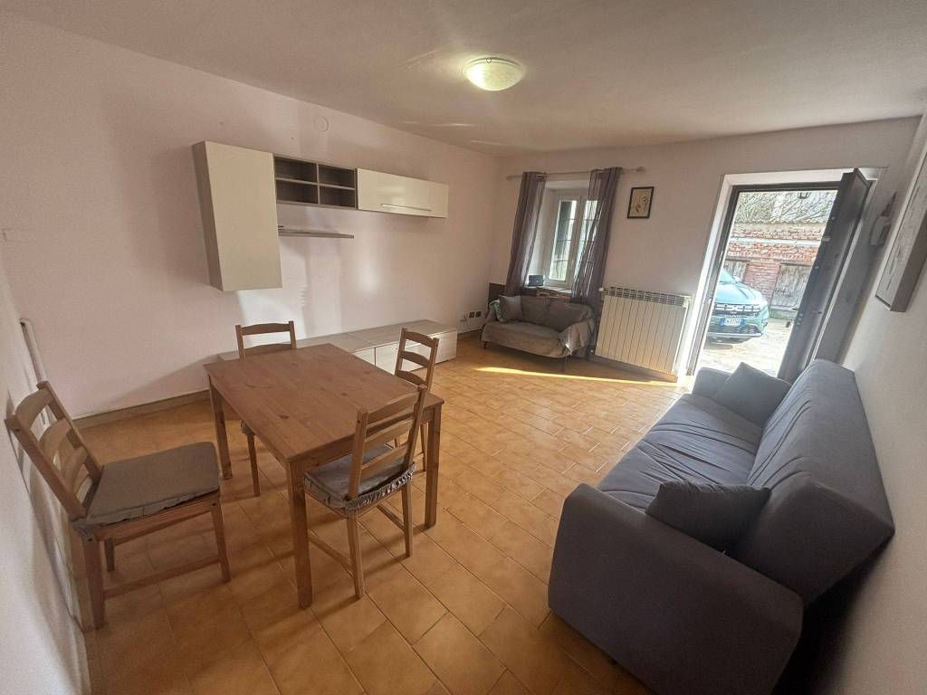 appartamento in vendita a Mede in zona Goido