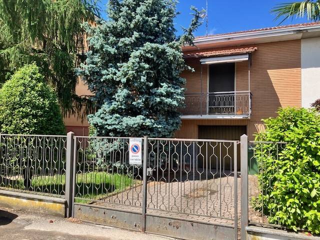 casa indipendente in vendita a Mede