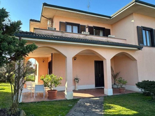 casa indipendente in vendita a Mede