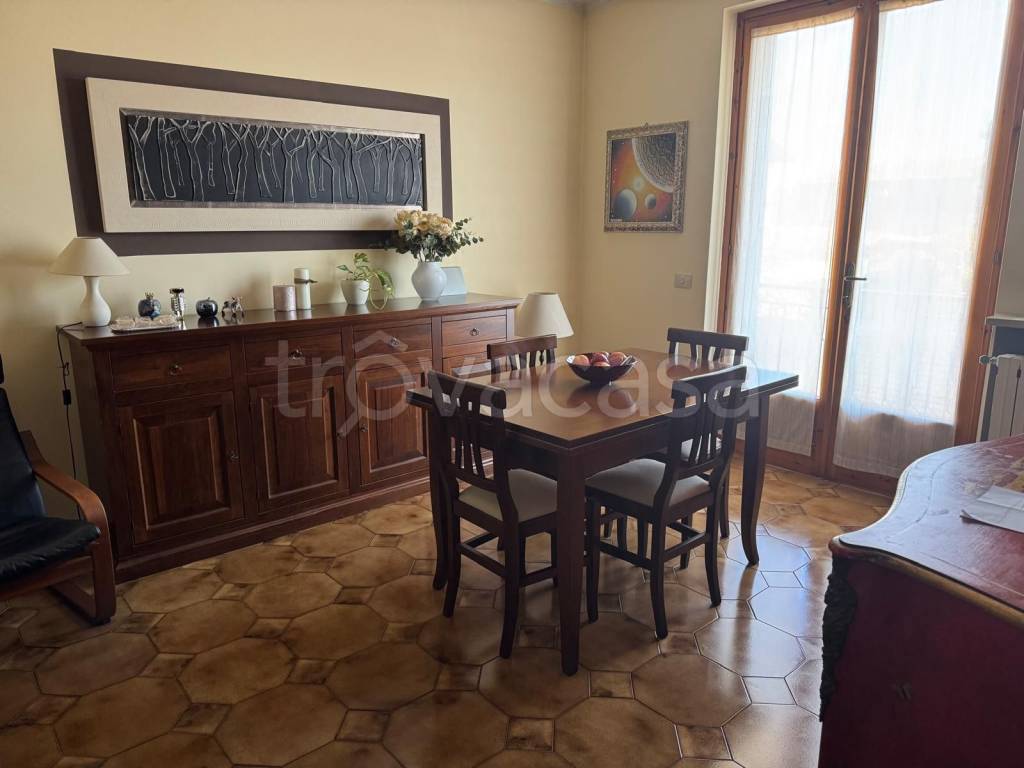 casa indipendente in vendita a Mede