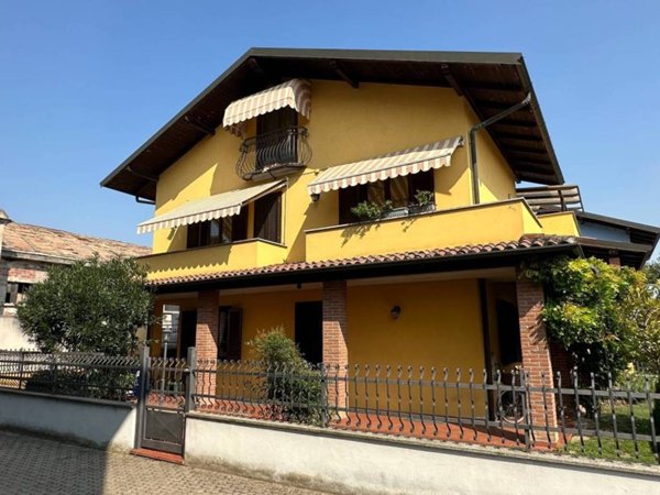 casa indipendente in vendita a Mede