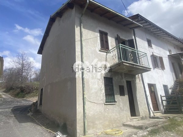 appartamento in vendita a Menconico