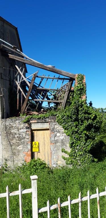 casa semindipendente in vendita a Menconico in zona Costa Montemartino