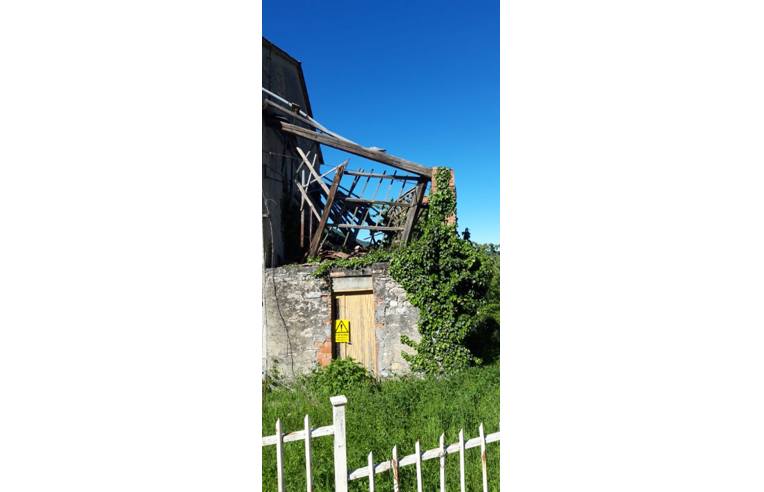 casa indipendente in vendita a Menconico in zona Costa Montemartino
