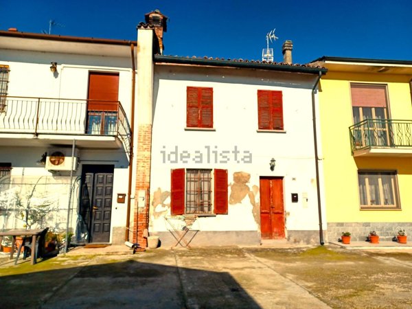 appartamento in vendita a Mezzana Bigli in zona Balossa Bigli