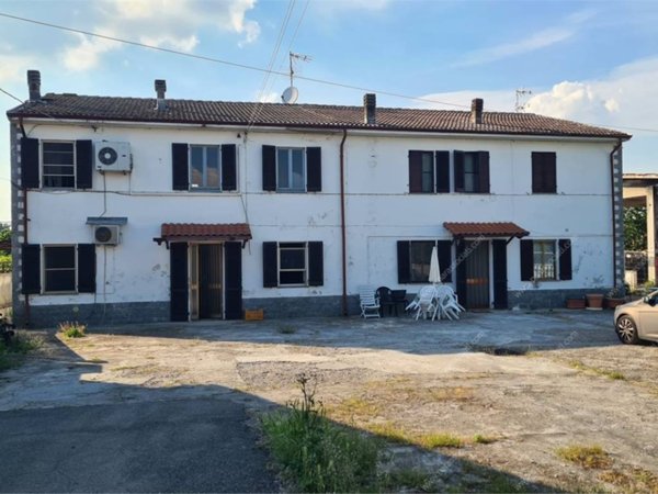 casa indipendente in vendita a Mezzana Bigli in zona Balossa Bigli