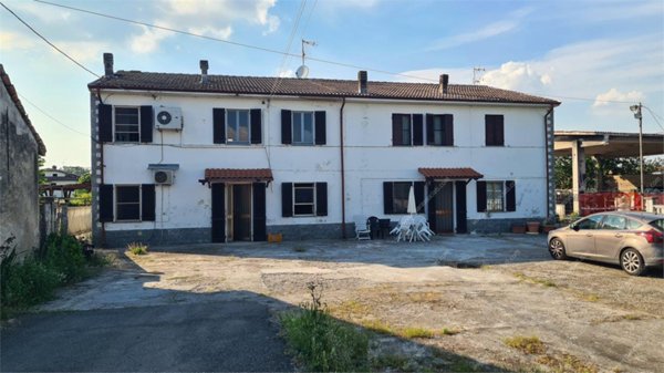 appartamento in vendita a Mezzana Bigli in zona Balossa Bigli
