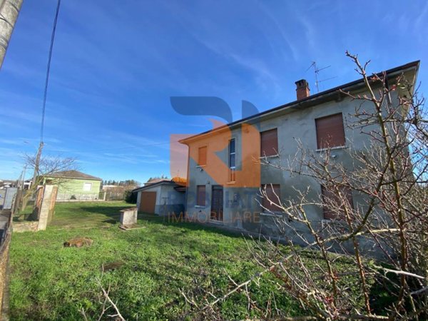 casa indipendente in vendita a Mezzana Rabattone