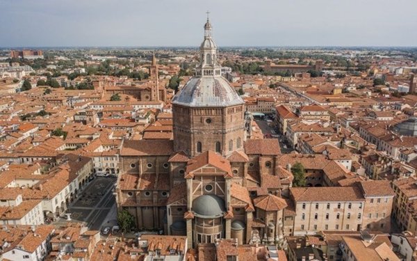 casa indipendente in vendita a Mezzanino