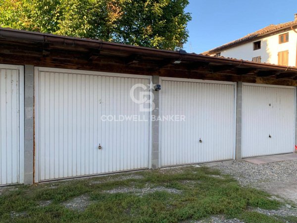 casa indipendente in vendita a Mezzanino