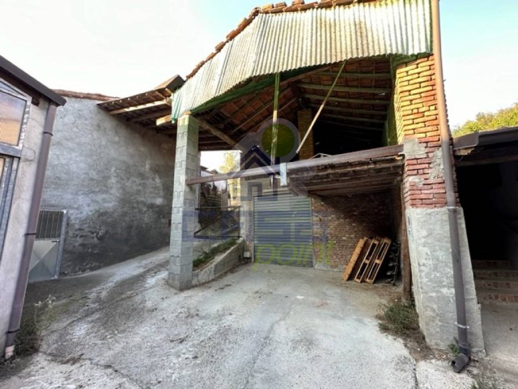 casa indipendente in vendita a Miradolo Terme