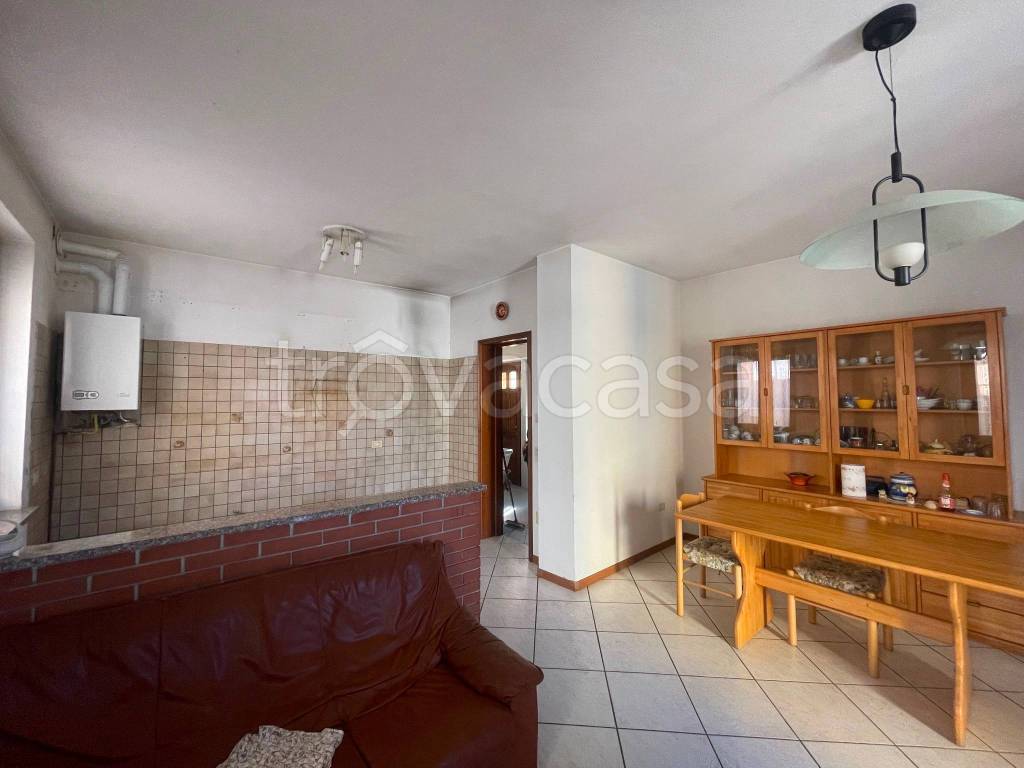 casa indipendente in vendita a Miradolo Terme