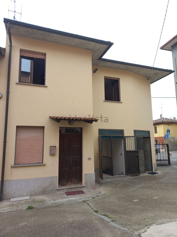 appartamento in vendita a Miradolo Terme