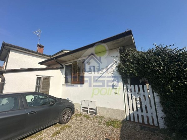 casa indipendente in vendita a Miradolo Terme