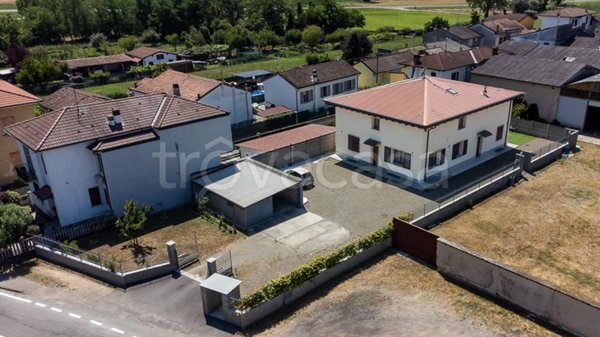 casa indipendente in vendita a Miradolo Terme