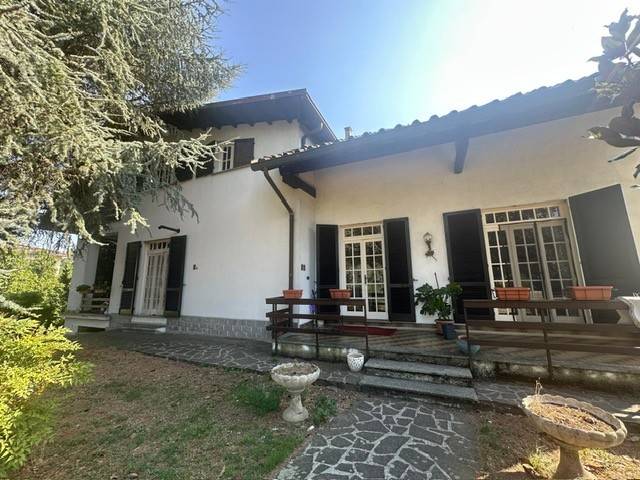 casa indipendente in vendita a Miradolo Terme