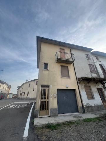 casa indipendente in vendita a Miradolo Terme