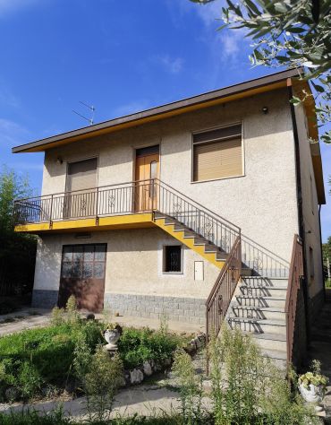 casa indipendente in vendita a Miradolo Terme