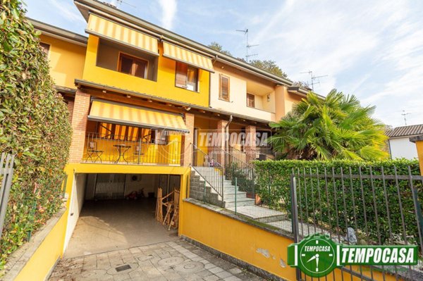 casa indipendente in vendita a Miradolo Terme