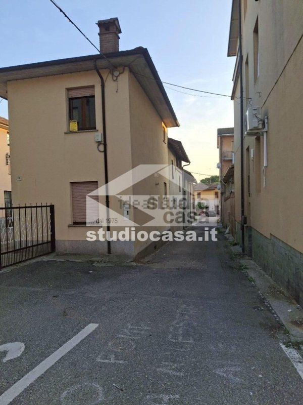 casa indipendente in vendita a Miradolo Terme