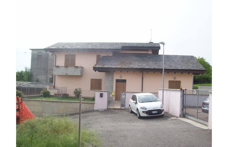 casa indipendente in vendita a Miradolo Terme