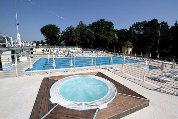 casa indipendente in vendita a Miradolo Terme