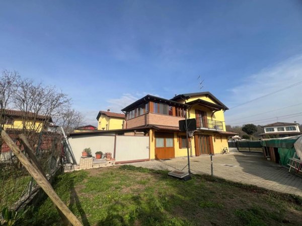 casa indipendente in vendita a Miradolo Terme